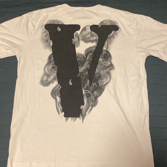 Vlone Smoke Tee - Picture 2 of 3